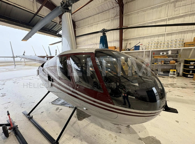 Robinson R44